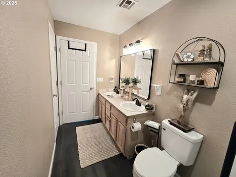 224 Summerwood Street Roseburg OR 97471
