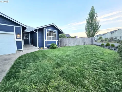224 Summerwood Street Roseburg OR 97471