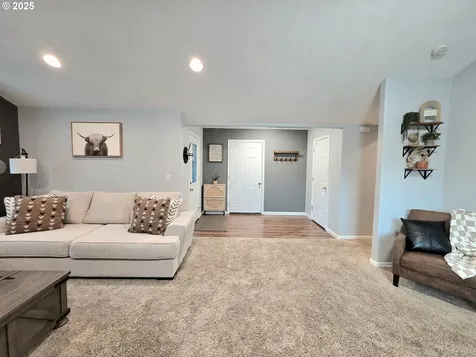 224 Summerwood Street Roseburg OR 97471