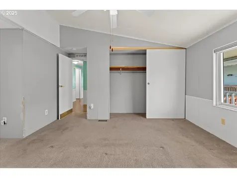 7455 SE King Road Milwaukie OR 97222