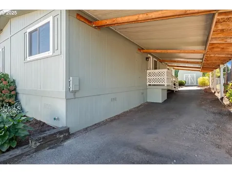 7455 SE King Road Milwaukie OR 97222