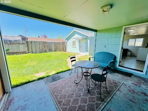 340 38th Street Springfield OR 97478