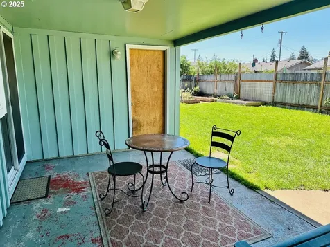 340 38th Street Springfield OR 97478