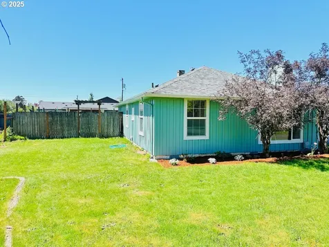 340 38th Street Springfield OR 97478