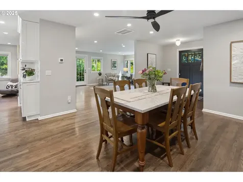 5225 Firwood Road Lake Oswego OR 97035