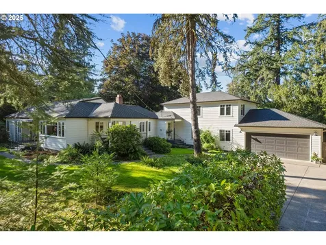 5225 Firwood Road Lake Oswego OR 97035