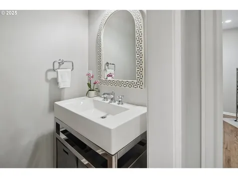 5225 Firwood Road Lake Oswego OR 97035