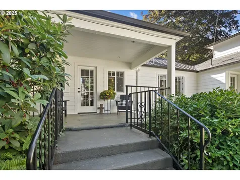 5225 Firwood Road Lake Oswego OR 97035