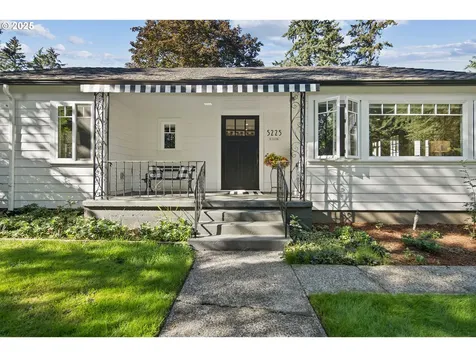 5225 Firwood Road Lake Oswego OR 97035