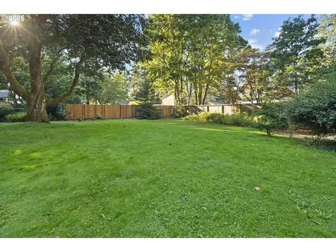 5225 Firwood Road Lake Oswego OR 97035