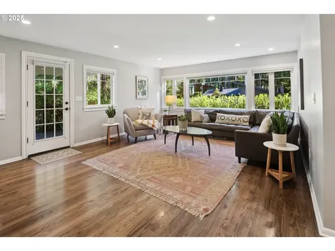 5225 Firwood Road Lake Oswego OR 97035