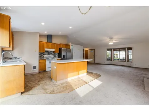 12919 NE 52nd Street Vancouver WA 98682