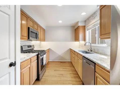 10247 NW Village Heights Drive Portland OR 97229
