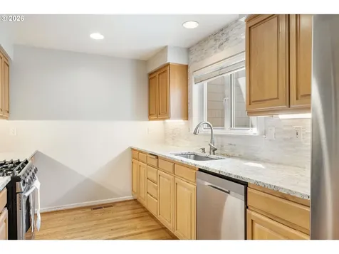 10247 NW Village Heights Drive Portland OR 97229