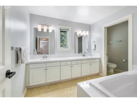 10247 NW Village Heights Drive Portland OR 97229