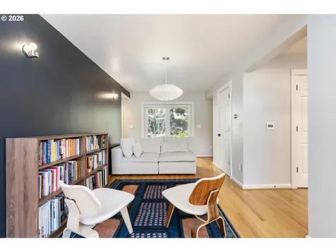 10247 NW Village Heights Drive Portland OR 97229