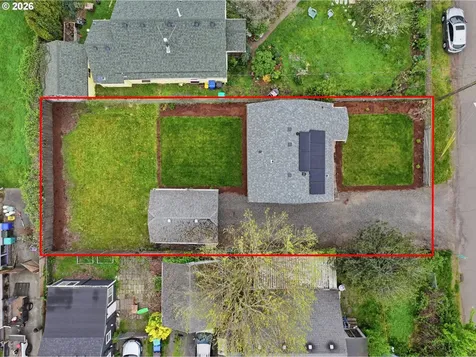 5219 SE Knapp Street Portland OR 97206