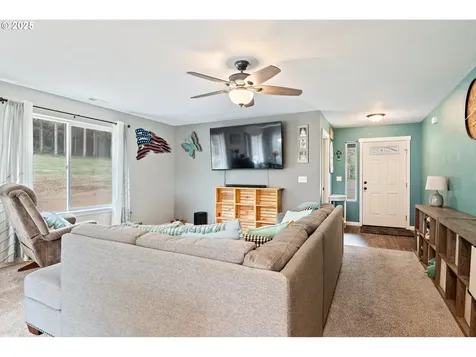 130 Grand Ridge Road Toutle WA 98649