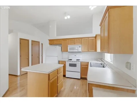 4455 Live Oak Street Sweet Home OR 97386