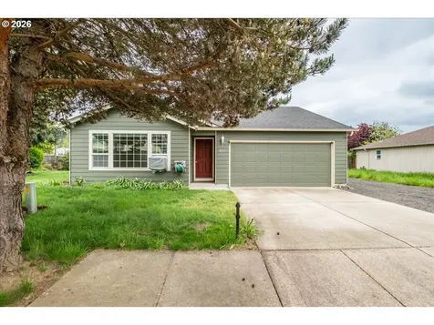 4455 Live Oak Street Sweet Home OR 97386