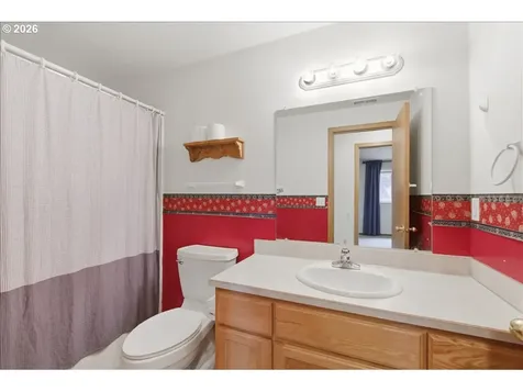 4455 Live Oak Street Sweet Home OR 97386