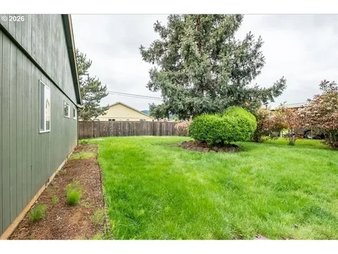 4455 Live Oak Street Sweet Home OR 97386