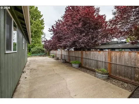 4455 Live Oak Street Sweet Home OR 97386
