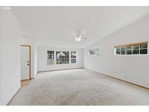 4455 Live Oak Street Sweet Home OR 97386