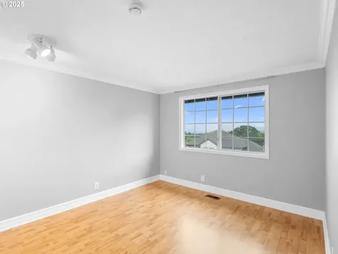 15926 SW Hampshire Terrace Portland OR 97224