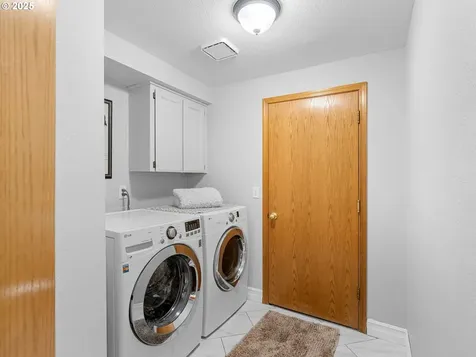 15926 SW Hampshire Terrace Portland OR 97224