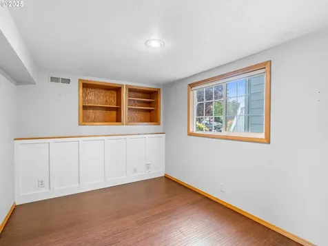 15926 SW Hampshire Terrace Portland OR 97224