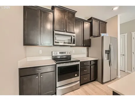 15526 NE 70th Street Vancouver WA 98682