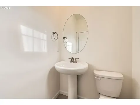 15526 NE 70th Street Vancouver WA 98682
