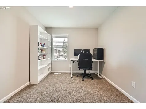15526 NE 70th Street Vancouver WA 98682