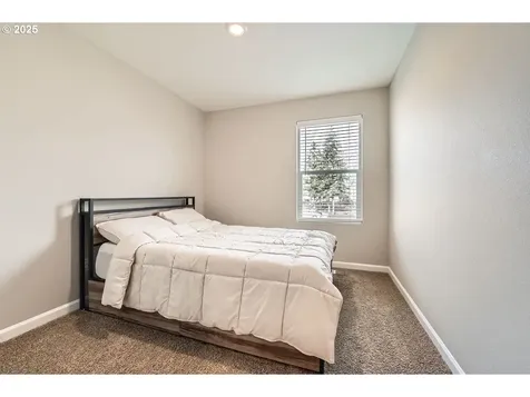 15526 NE 70th Street Vancouver WA 98682