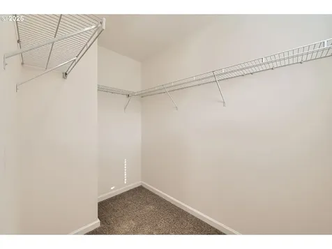 15526 NE 70th Street Vancouver WA 98682