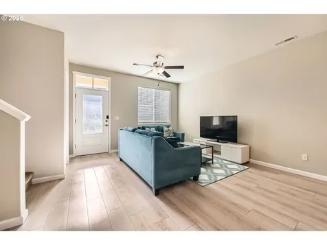15526 NE 70th Street Vancouver WA 98682