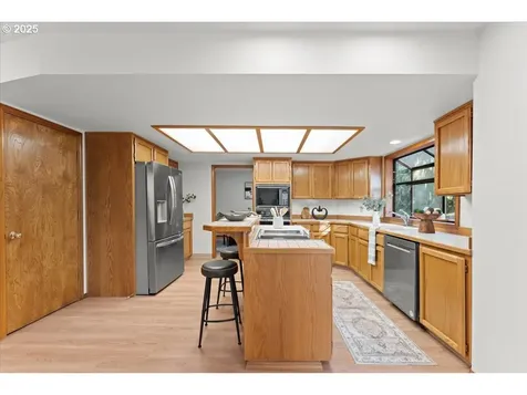 1510 SE Elliott Avenue Gresham OR 97080
