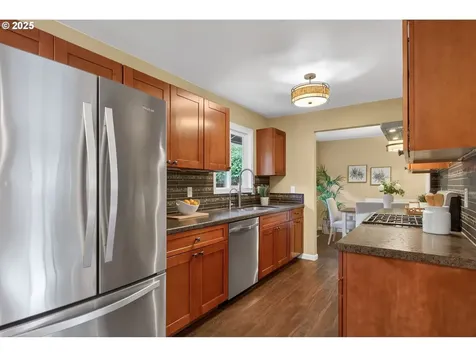 17928 Royal Court Lake Oswego OR 97035