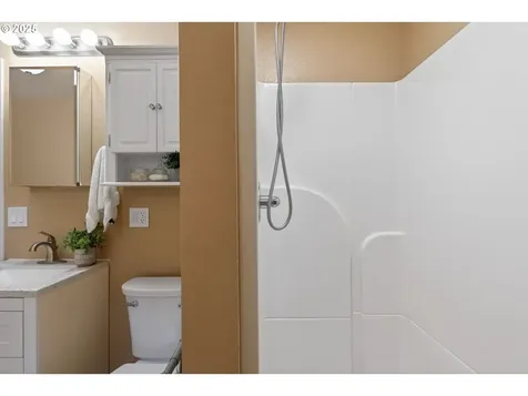 17928 Royal Court Lake Oswego OR 97035