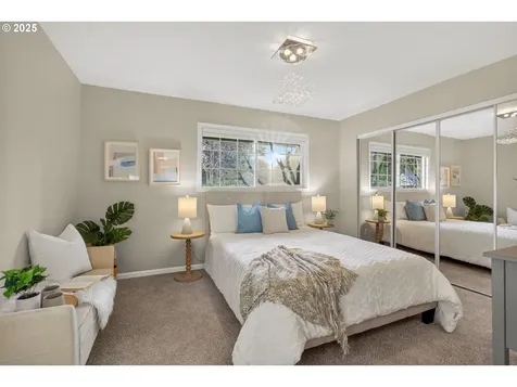 17928 Royal Court Lake Oswego OR 97035