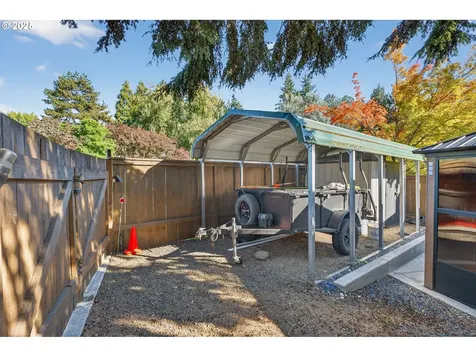 17928 Royal Court Lake Oswego OR 97035