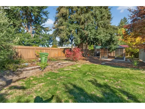 17928 Royal Court Lake Oswego OR 97035