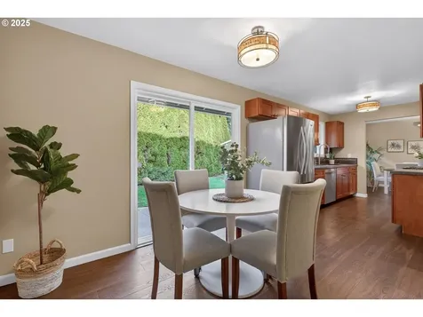 17928 Royal Court Lake Oswego OR 97035