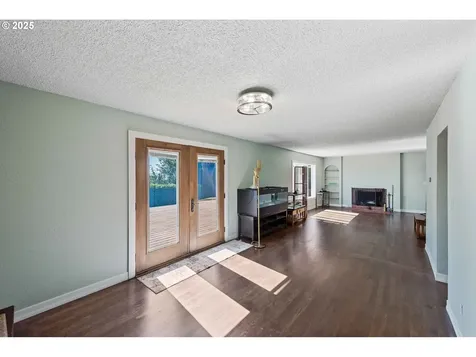 1346 Bayview Street North Bend OR 97459