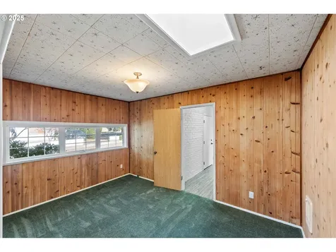 1346 Bayview Street North Bend OR 97459
