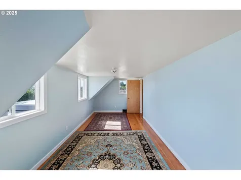 1346 Bayview Street North Bend OR 97459