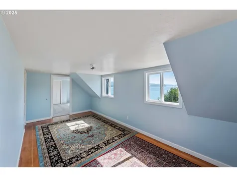 1346 Bayview Street North Bend OR 97459