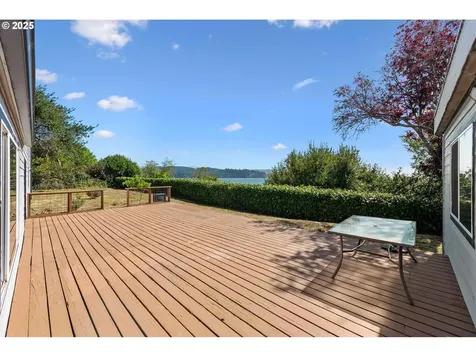 1346 Bayview Street North Bend OR 97459