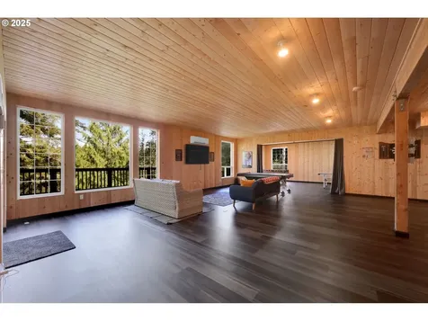 88370 Collard Lake Road Florence OR 97439
